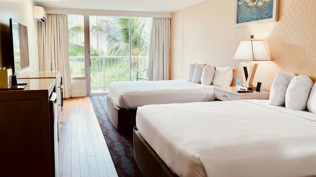 Habitación de Hotel La Croix en Honolulu
